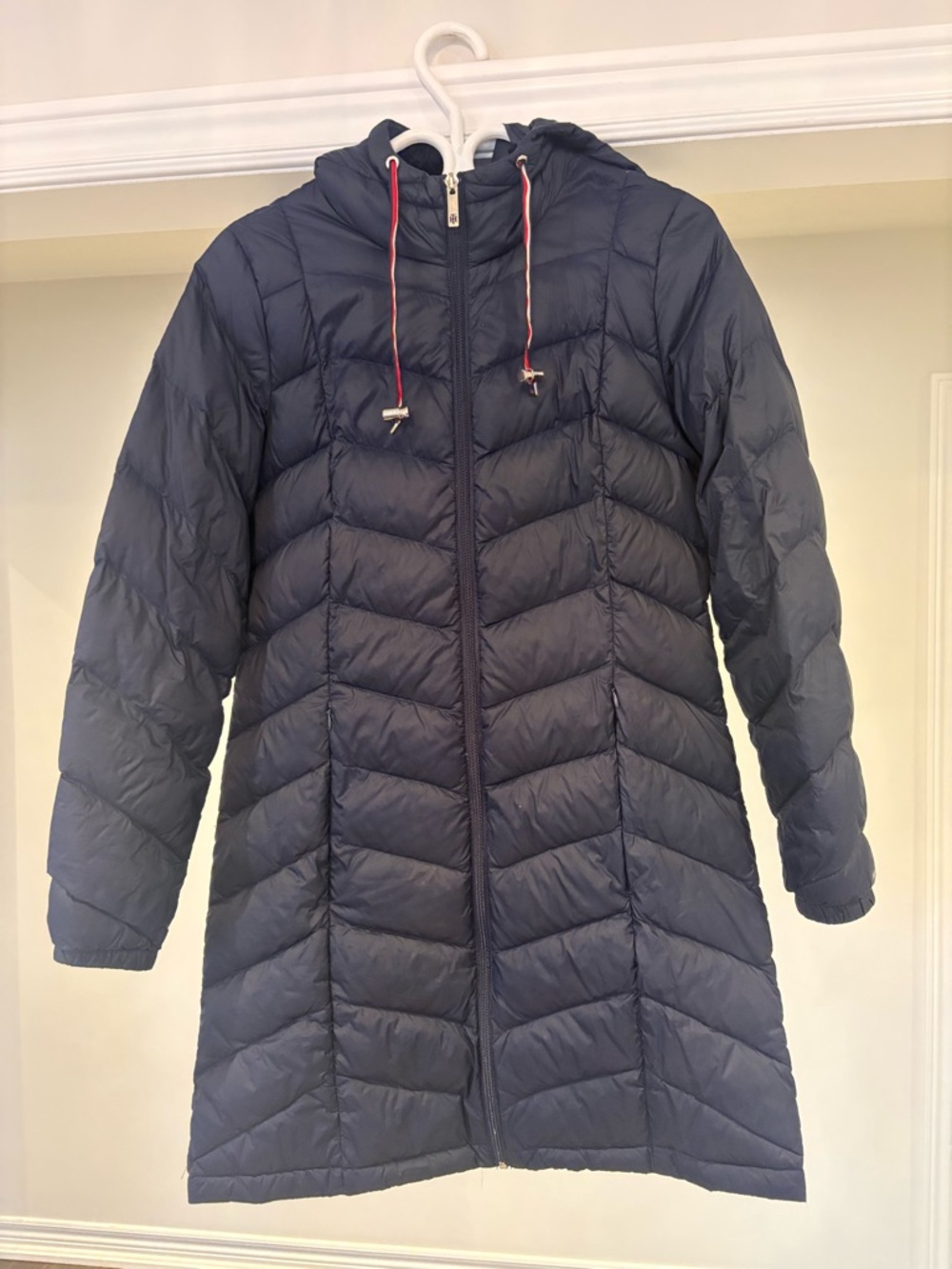 Tommy Hilfiger Small Navy Hooded Long Quilted Puffer Coat for Women